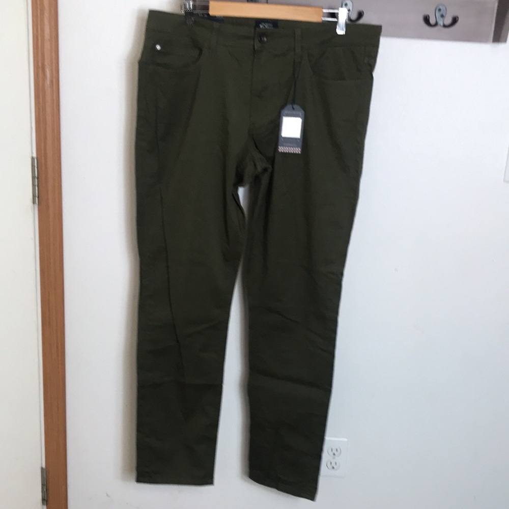 Ben Sherman pants, green color, Slim Fit, stretch, pockets size 36Wx34L